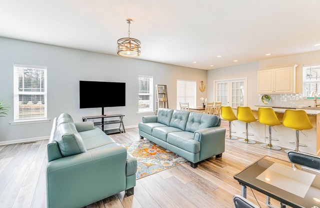 4 Mi to Beach: Frankford Home w/ Game Room