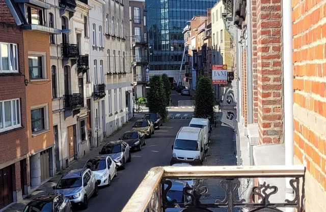 4-person Apartment With Terrace Next to EU Commission and Schuman Station