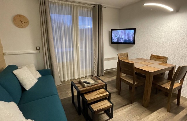Appt 4 pers. en Res **** con piscina climatizada y sauna