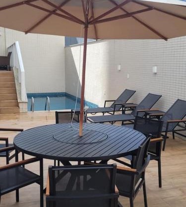 4 suítes, piscina exclusiva, barra sul, B.Camboriú