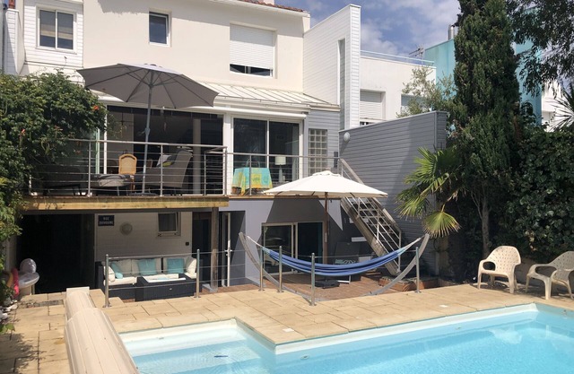 A 400m de la playa - Casa para 8 con piscina