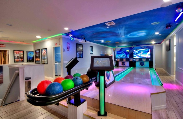 42 Bedrooms Bowling Villa Triple COMBO, Sleeps 116 people