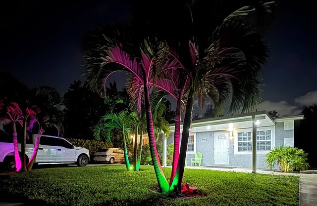 4BD/2BA Fort Lauderdale getaway w/WiFi and AC. Only few miles from beach