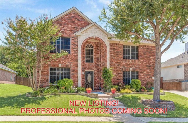 4BD Spacious Home | Backyard, Pool, Jacuzzi