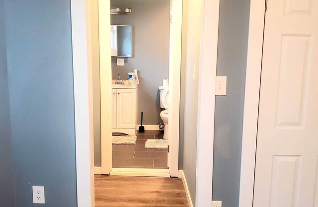4Bdrm and 2battrm centrally located in Newark close to NY/EWR/Berth Israel Hosp