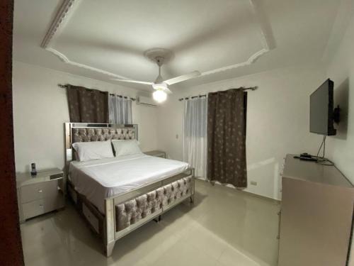 4DR Inviting 3-Bedroom Stay Santo Domingo