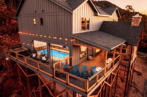 5 Suites - 180 View - Pool-Spa-Theater - Fireplace