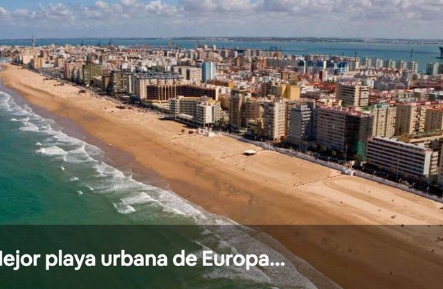 A 50 metros de la playa