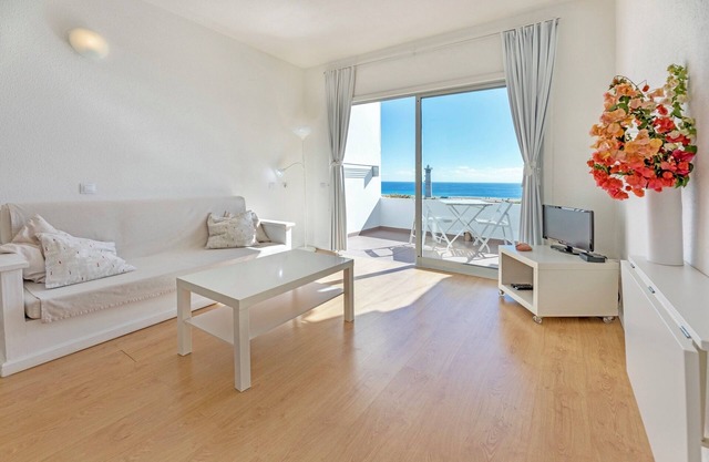 500 m de playa con vista al mar (Wi-Fi)