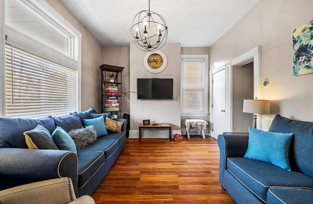 5BDRM Mt. Washington Beauty