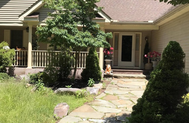 6 BDRM HERMOSA CASA EN UN SOLO PISO "LIONS DEN" -Big Boulder, Camelback, Jack Frost