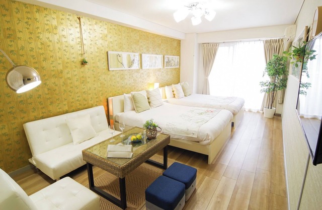 605 6 minutes walk from Nihonbashi station Walk - 605 / Osaka Ōsaka