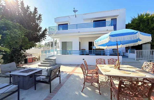 Casa de Playa 6H/5B en Del Mar, Vista al Mar, ¡a Pasos de la Playa!