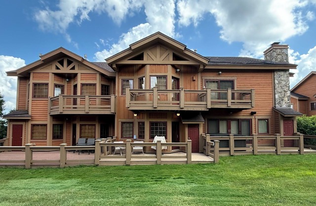 7 Springs - Luxury Southwind Townhome Ski-in Ski fuera de la cubierta trasera!