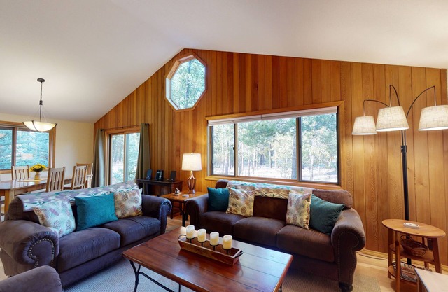 7 witchhazel | 3 BR / 2 BA, Sleeps 6