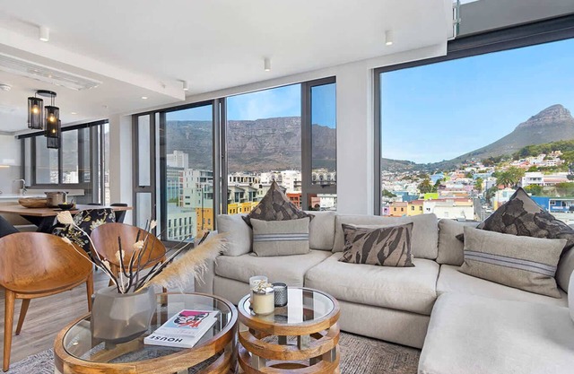 702 on Strand, Cape Town CBD