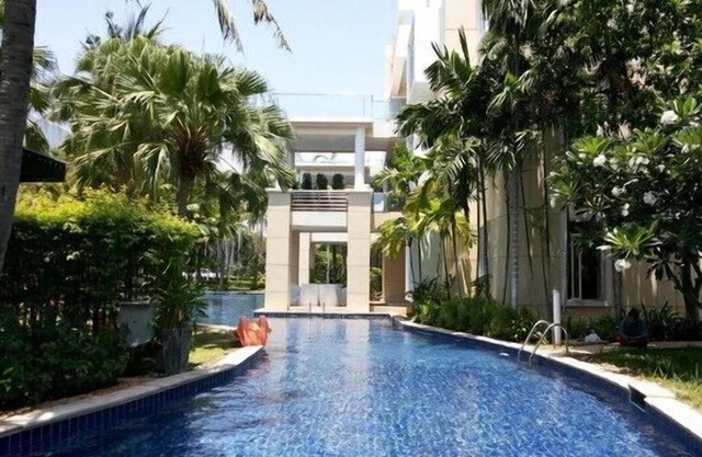 # 717-N1 2BR villas con acceso a la piscina
