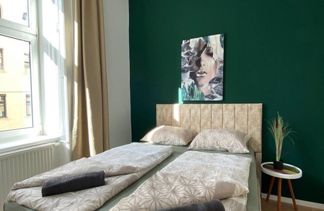 8 Fully Equipped Studio Apt /w Terrace @Margareten