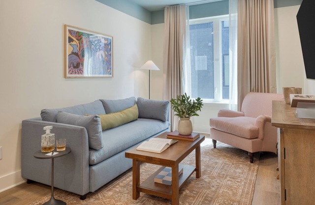 8 Units, 32 Guests | New 12 South Hotel w/ Rooftop