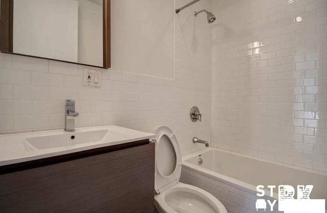 806-3R Modern 1BR in Prospect Heights