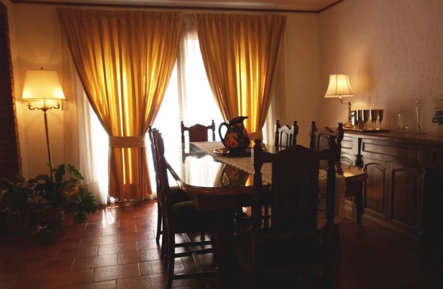 816 B&B
