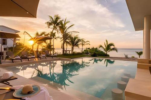 8BDR Beach Private Chef -Wedding & Retreats/Golf Akumal CASA MILAH