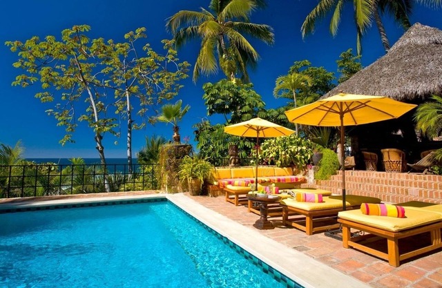 9 bedroom Villa in Puerto Vllarta Conchas Chinas