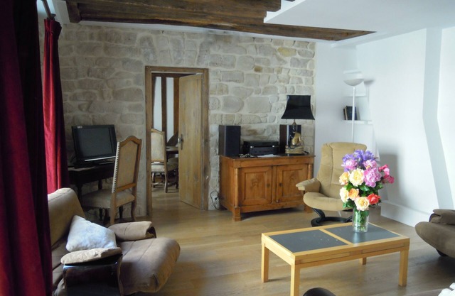 Un XVII Encanto siglo ° Apartamento en St Germain Des Pres