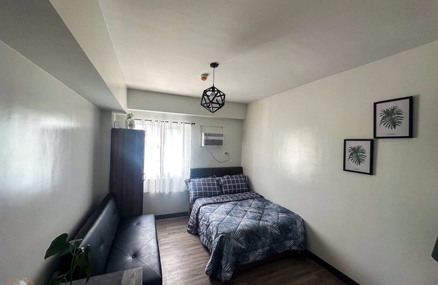 A cozy home in the middle of the city