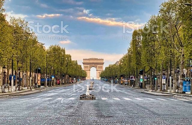A Deux pas de L'avenue des Champs Elysées, Studio Confortable Pour 4 Personnes