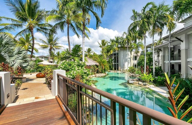 Two Bedroom Swimout 168 in Tropical Resort