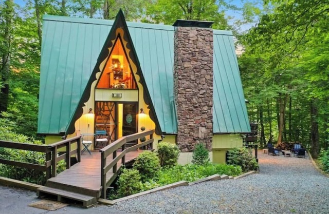 Location Score 99 Resort Access Lakes Cayaks Bunks