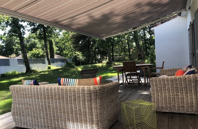 A 5 minutos del mar, hermosa casa vacacional reformado en tierra 1.100 m2