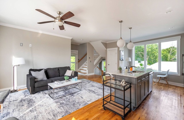 A modern two-bedroom/2.5 Bathroom townhome in East Nashville. Come enjoy this amazing rooftop! Our home includes a spacious garage for two vehicles. This newly built home is only a 10-min drive to most attractions including Broadway, Nissan Stadium,