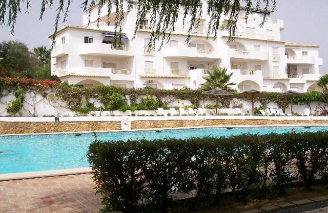 Un excelente apartamento de 2 dormitorios con increíbles vistas e instalaciones del Ocean Club