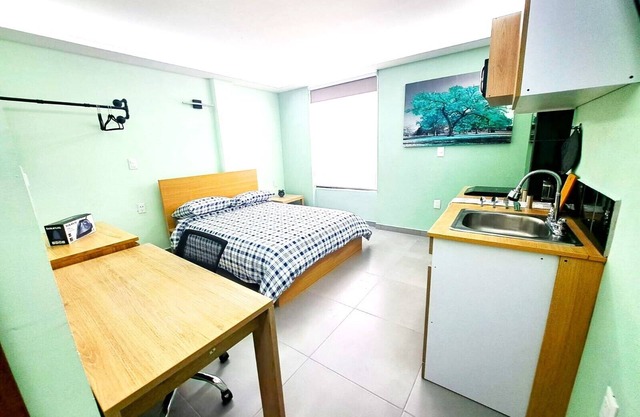 A11 Full Suite ‖ Mini Dept at Plaza Acequia A11