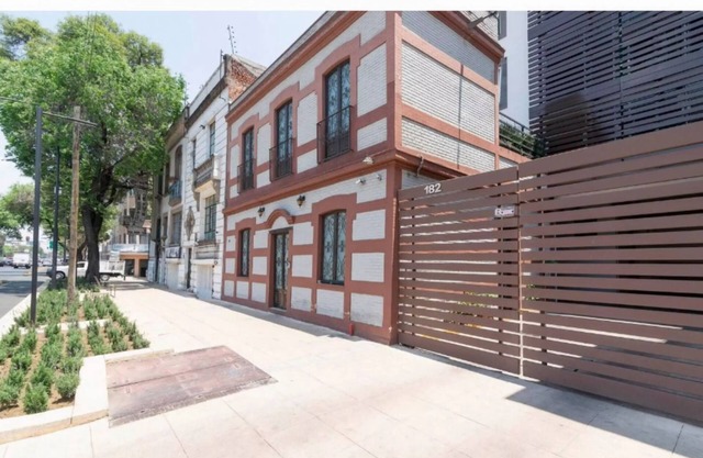 A202- 1 BR /1 BTH - Una Habitación Piso, Capacidad 2