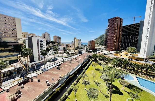 A866 - Fantástica urbanización en la Cala de Finestrat