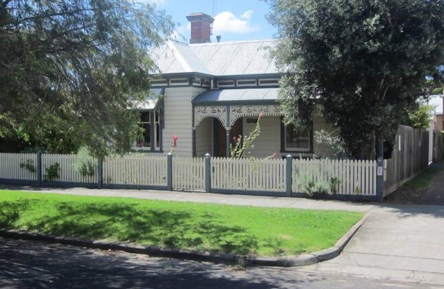 Abaleen House at 12 Hobson St Queenscliff WIFI GRATIS
