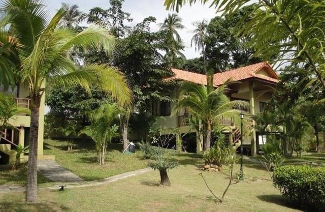Add-One Resort Meanam