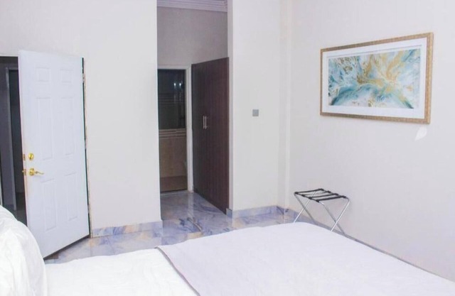 Adonai 1-bedroom apartment unit #4
