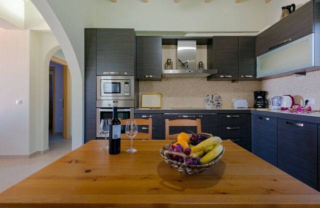 A ESTRENAR: Agrilias Sea and Sunset View House