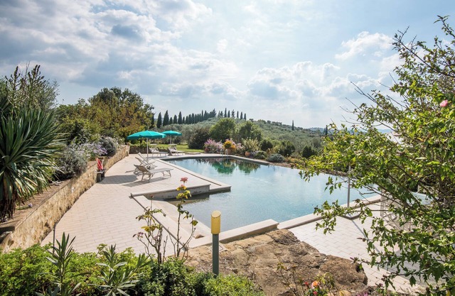 Casa rural "La Farneta" con piscina privada, terrazas privadas y Wi-Fi