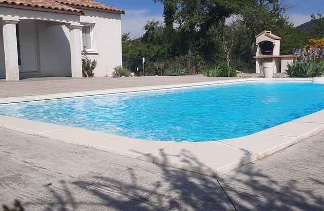 Air-conditioned villa with private pool Vallon Pont D'Arc