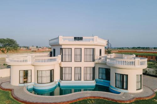AK farmhouse