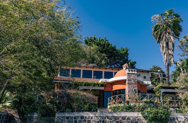 Lake front with Jacuzzi - La Villa del Lago