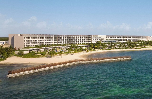 All-Inclusive Family-Friendly Resort w/Water Park & Outdoor Theater - 4 Units