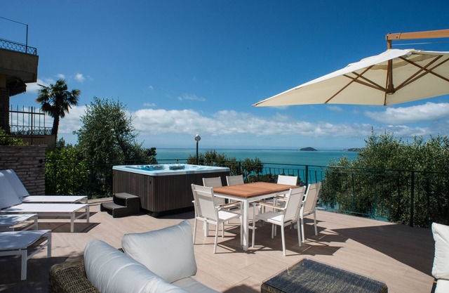 Apartamento de lujo en Fiascherino con terraza de 50m2 y vistas al mar