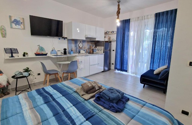 Alloggio in residence con pontile privato e accesso diretto al mare