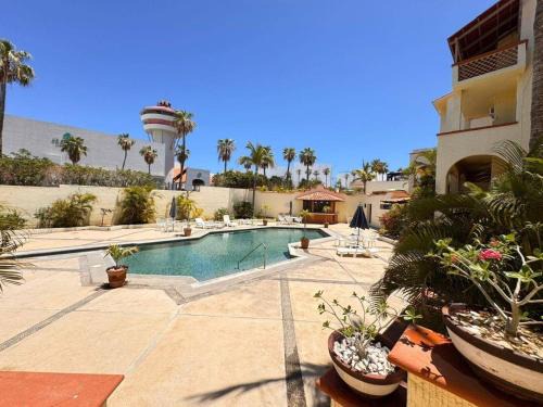 Aloha Condominios